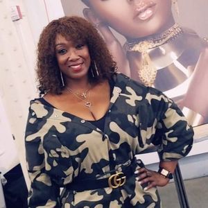 Meet your Posher, Tyra